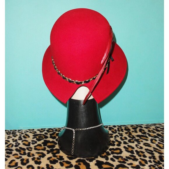Vintage Liz Claiborne Red Wool Cloche Hat w/ Feathers church hat Kentucky Derby